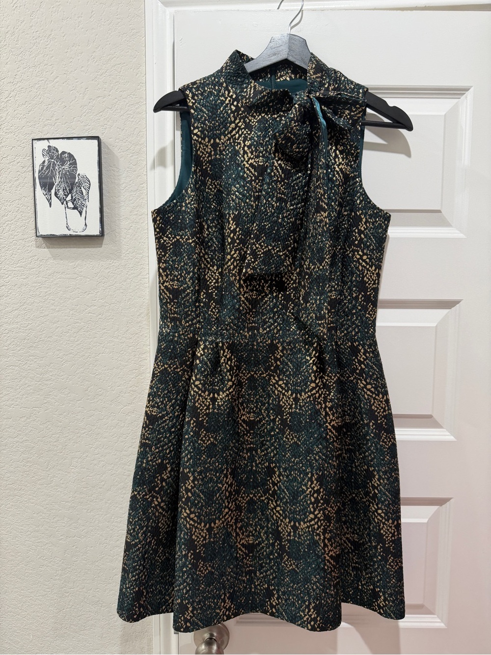 Vince Camuto Green and Gold Sleeveless Tie-Neck Dress